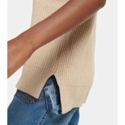 JW Anderson Sleeveless Wool Sweater 9 JW Anderson Sleeveless Wool Sweater -Proenza Schouler Discount Store unnamed file 303